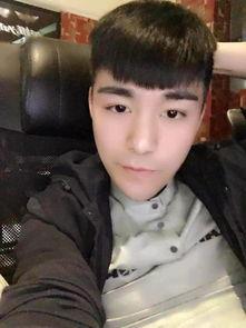 yy松哥背景,从网络红人到行业领袖的蜕变之路